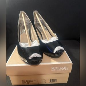 MK- Flex Open Toe heels- Black- size 8.5